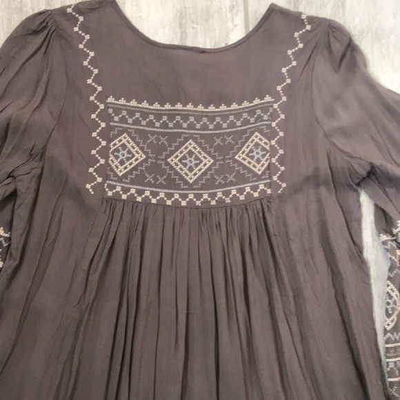 Mono Reno grey dress with beautiful embroidery szS - Picture 5 of 6